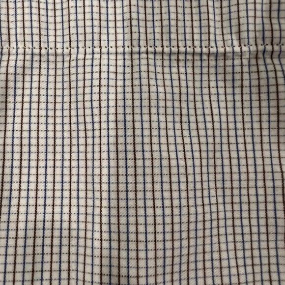 J. Crew Men's Checkered Button Down Long Sleeve Shirt - Picture 4 of 4